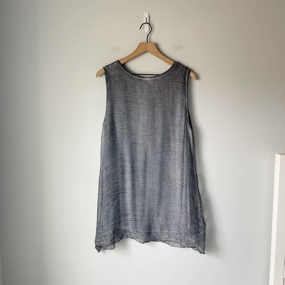 Soft Surroundings Women's Gray Silk Embroidery Tunic Tank Size Medium - Picture 4 of 4